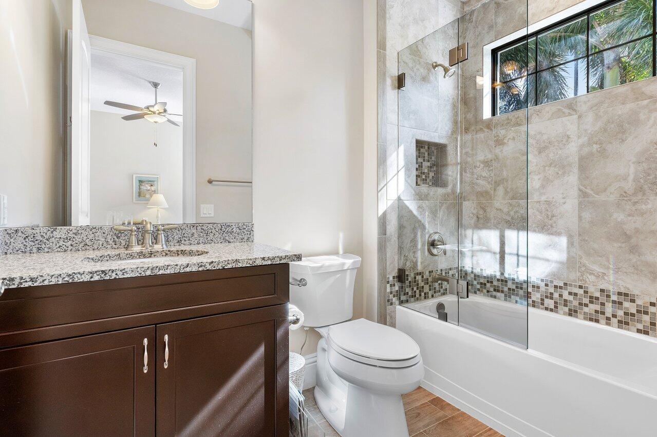 SAILFISH POINT - Residential