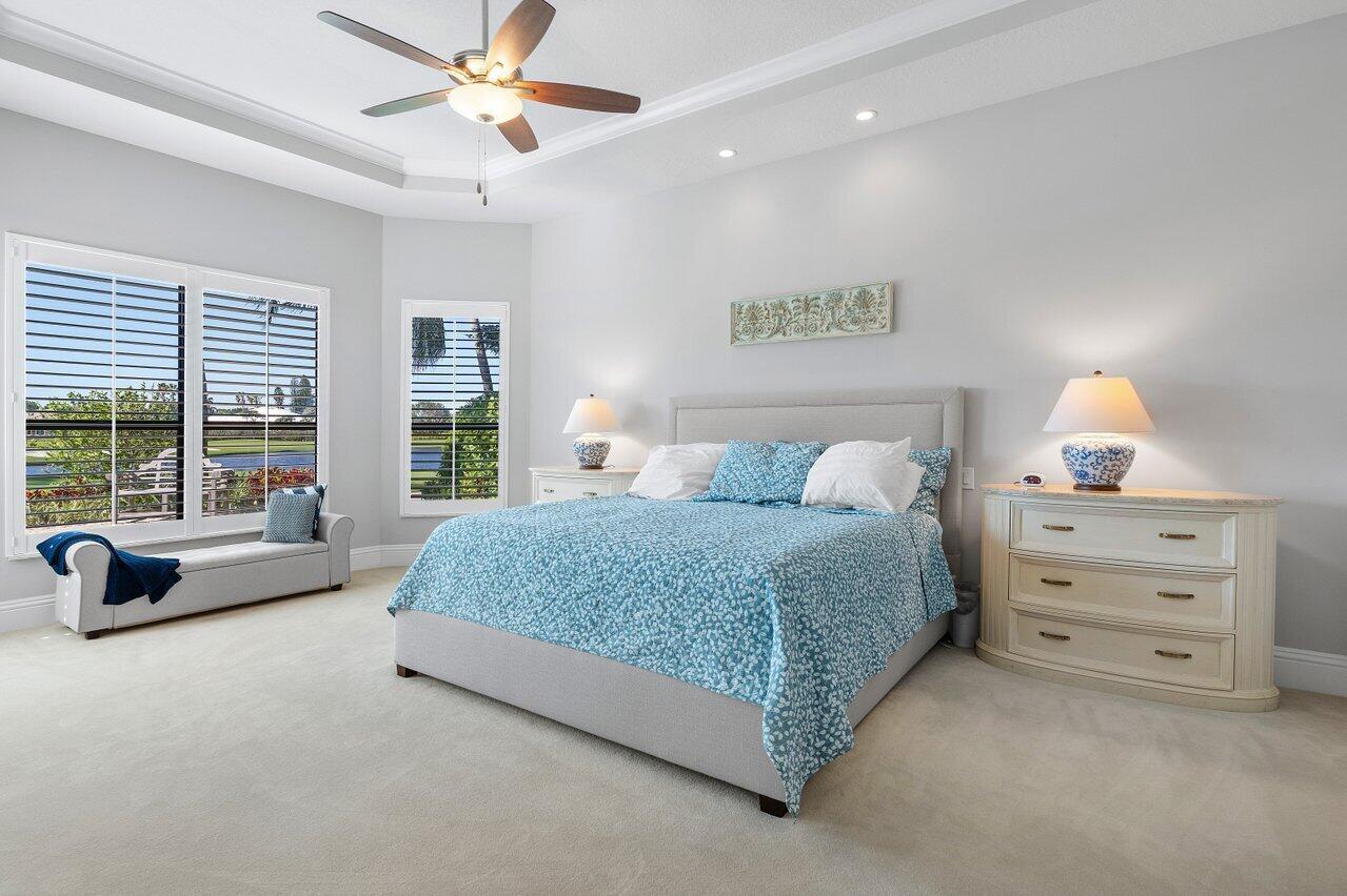 SAILFISH POINT - Residential