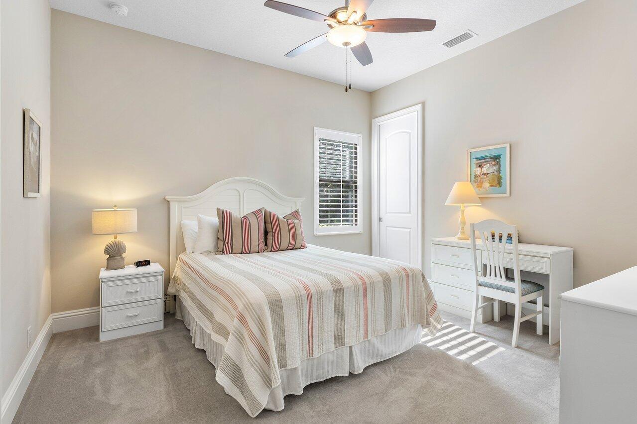 SAILFISH POINT - Residential