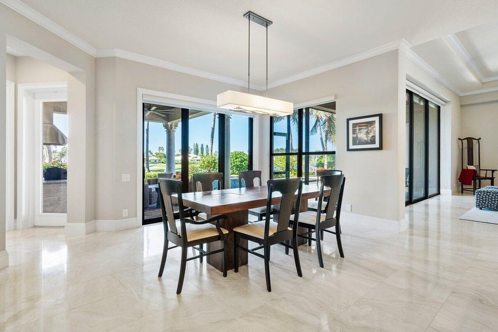 Photo of 2905 SE Dune Drive, Stuart, FL 34996 (MLS # R10947039)