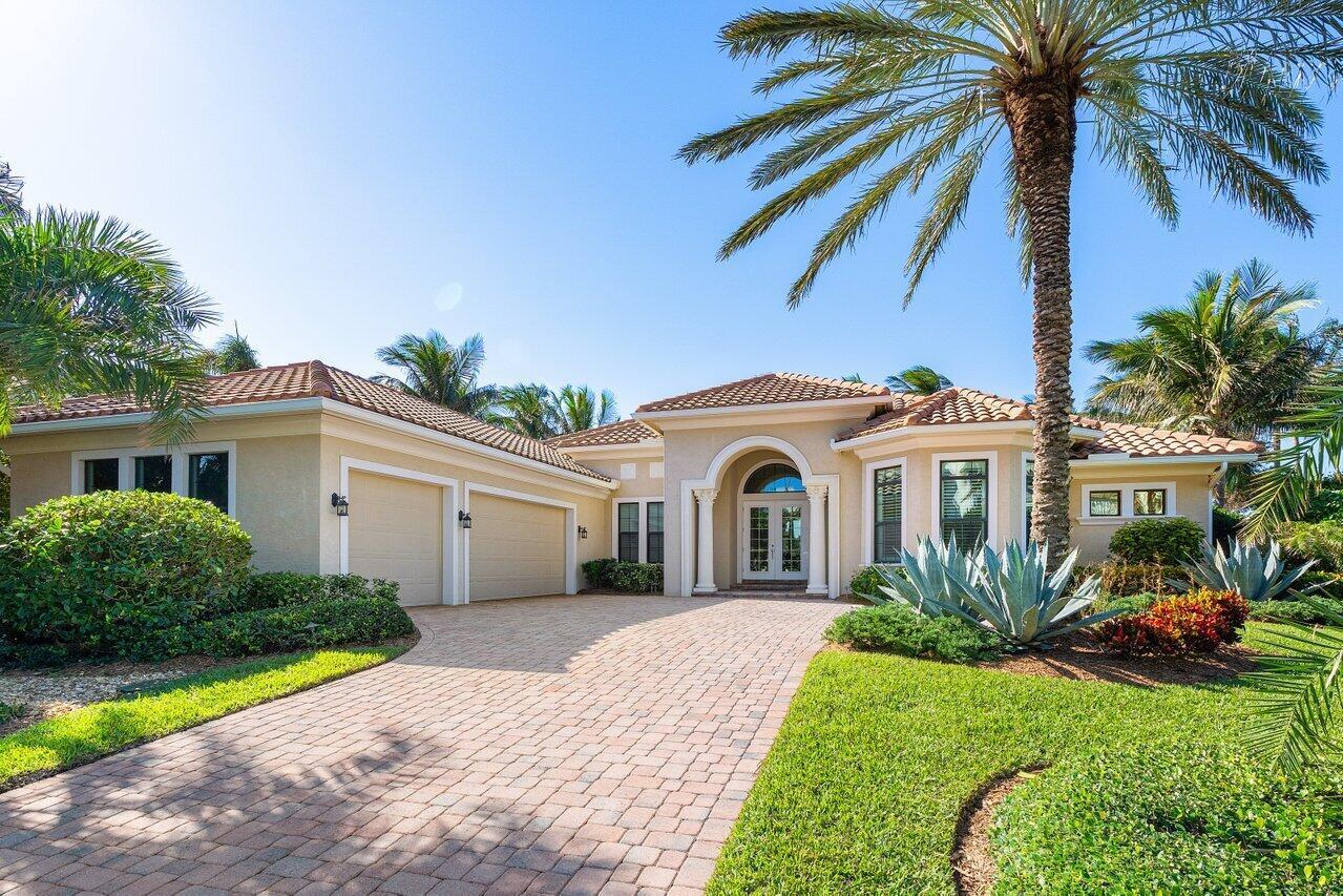 SAILFISH POINT - Residential