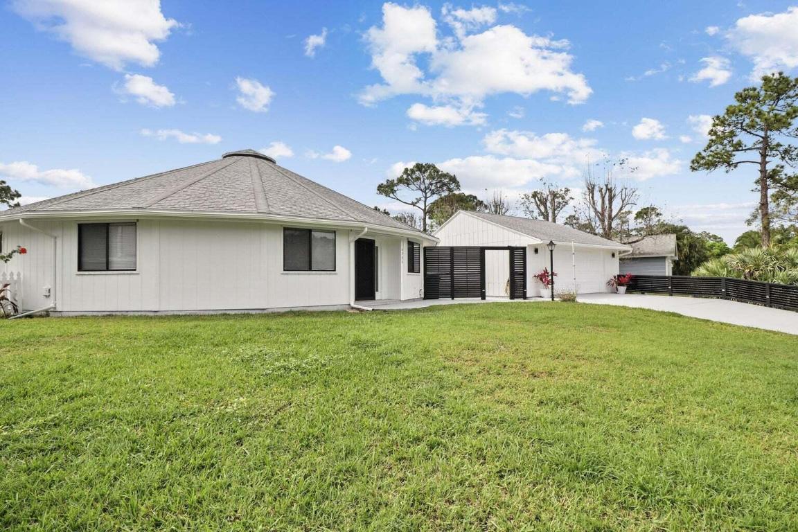 6300 SE Phillips Bend Avenue