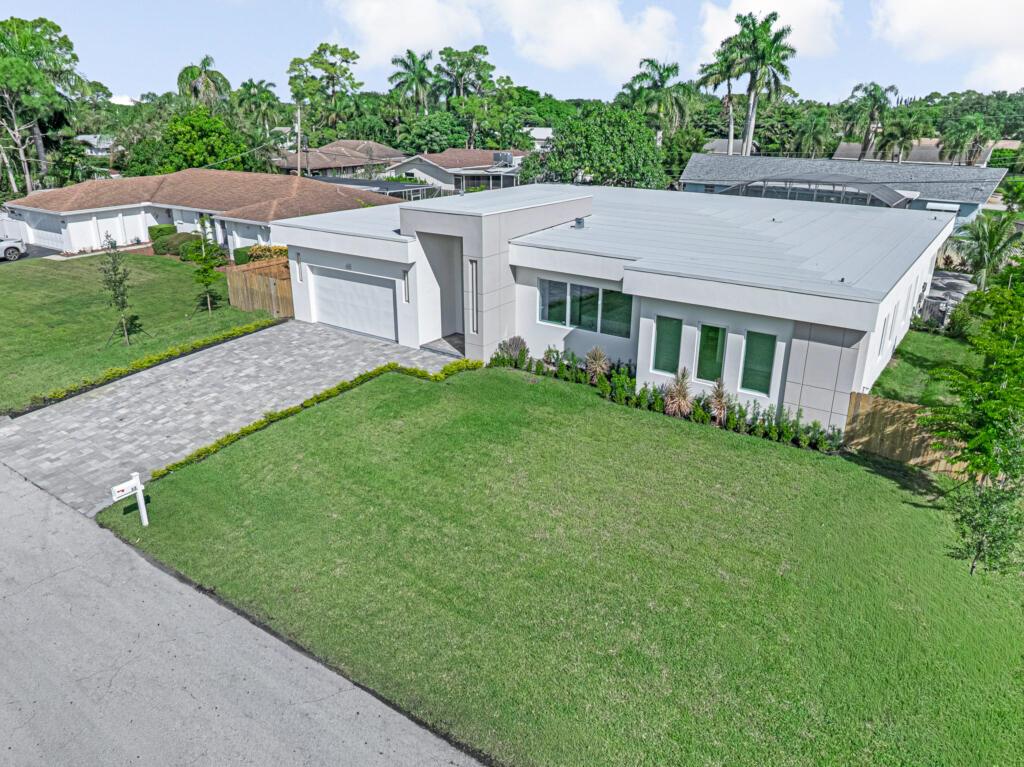 FLORIDA GARDENS PLAT 4 UN - Residential