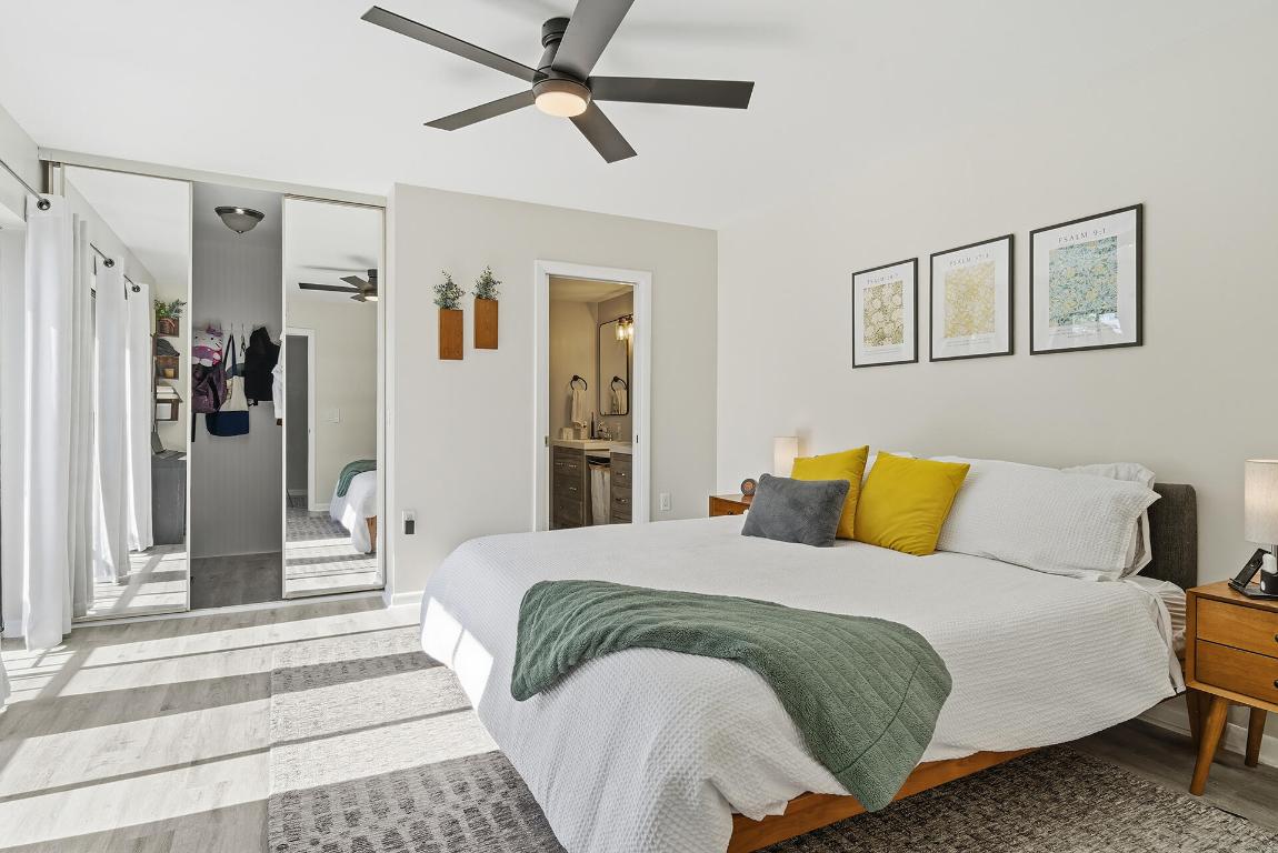 VILLAGE OF SANDALWOOD LAKES SO - Residential