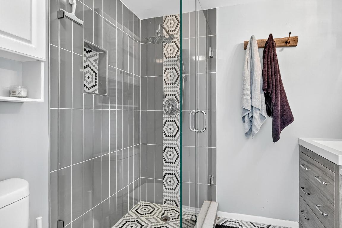 VILLAGE OF SANDALWOOD LAKES SO - Residential