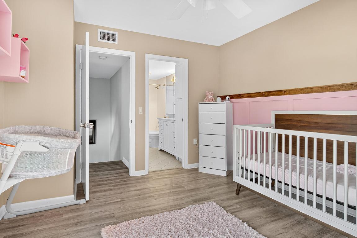 VILLAGE OF SANDALWOOD LAKES SO - Residential