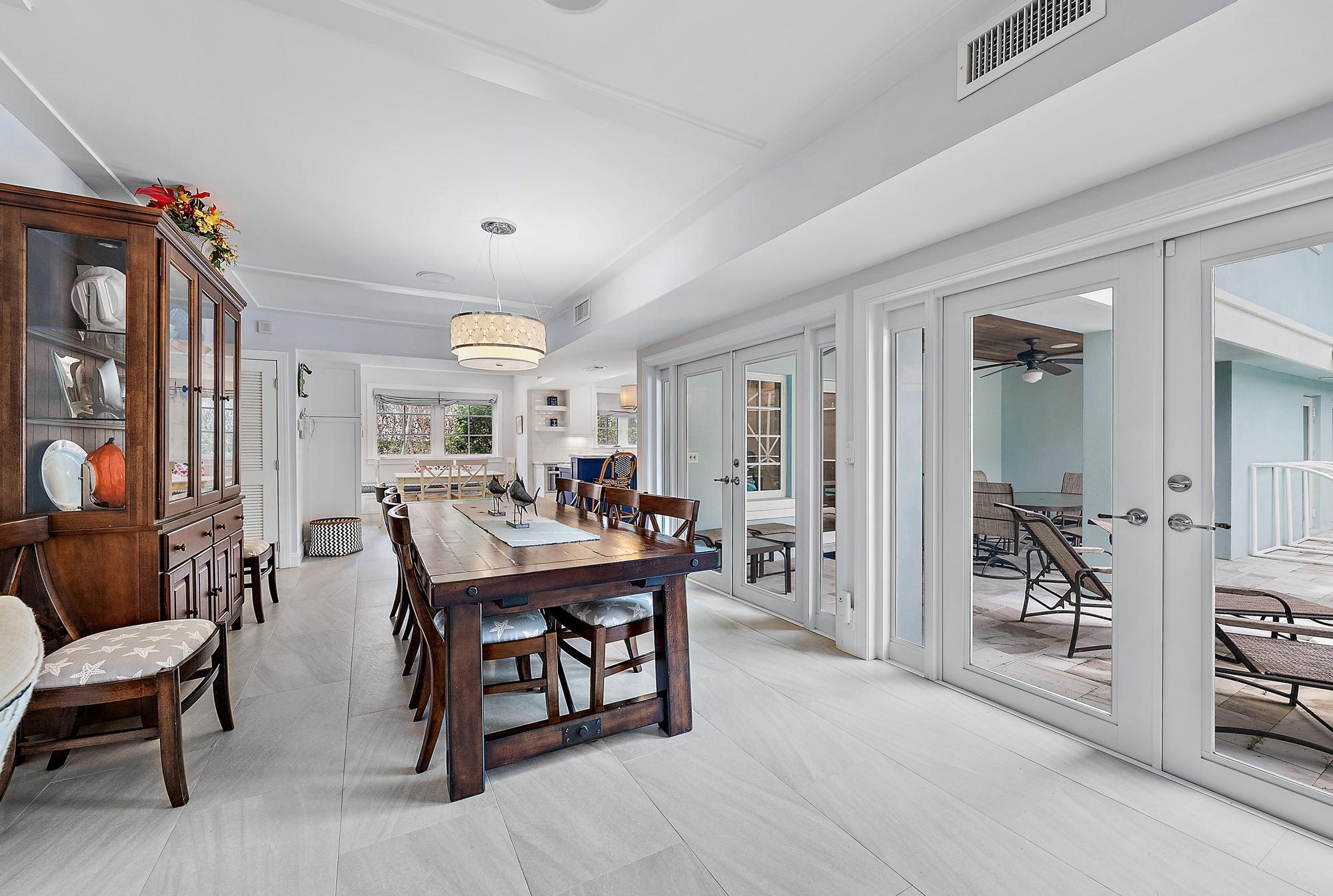 JUPITER INLET BEACH COLON - Residential