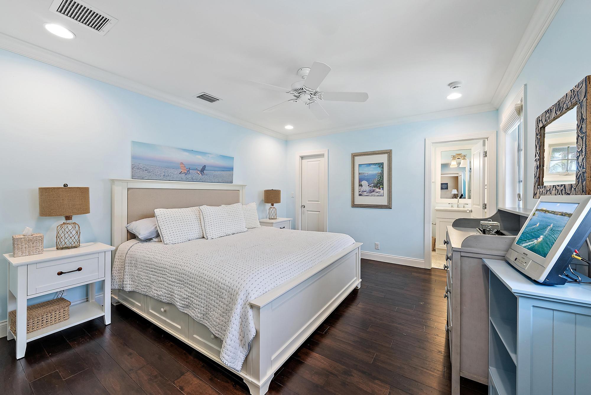 JUPITER INLET BEACH COLONY - Residential