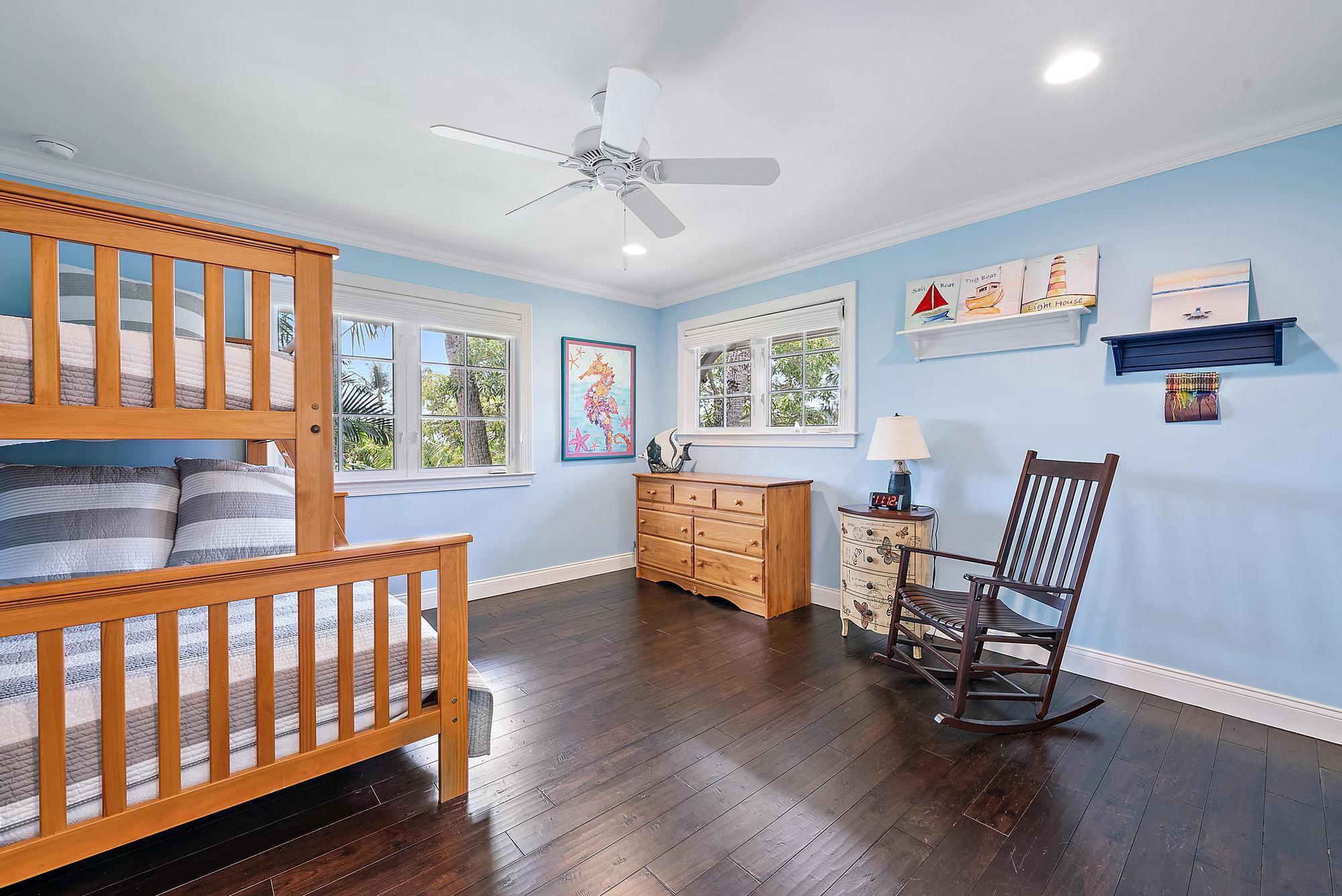 JUPITER INLET BEACH COLON - Residential