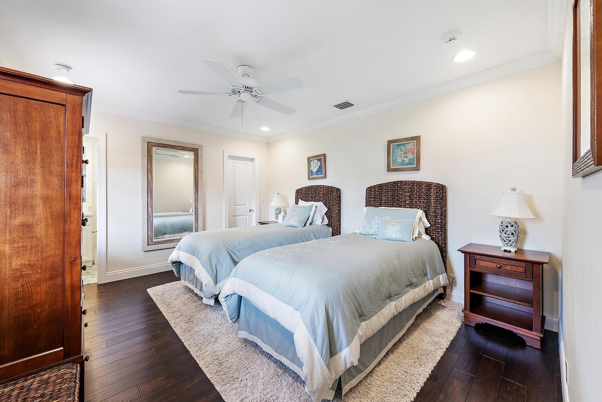 JUPITER INLET BEACH COLON - Residential