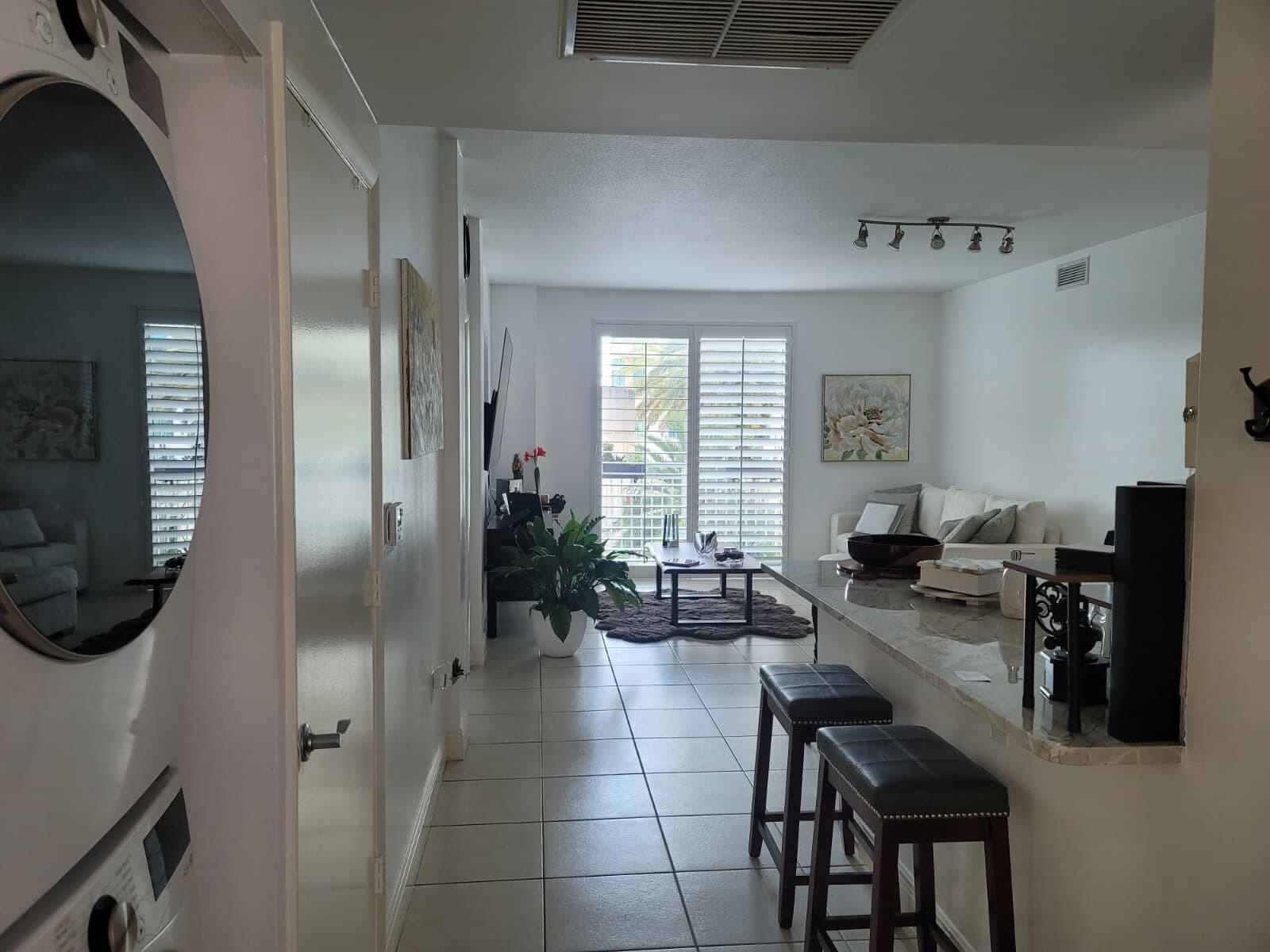 DOWNTOWN DADELAND CONDO N - Residential