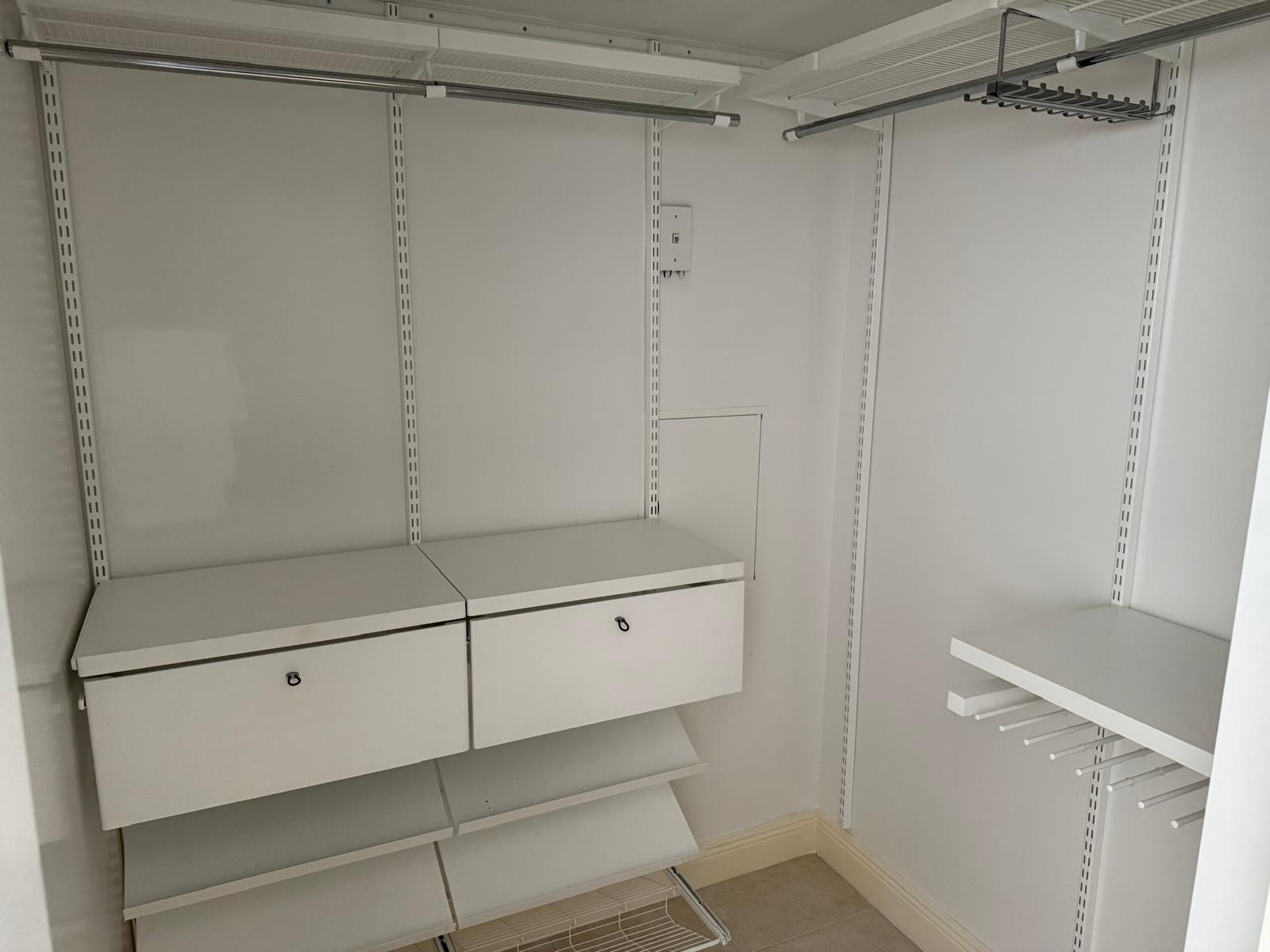 DOWNTOWN DADELAND CONDO N - Residential