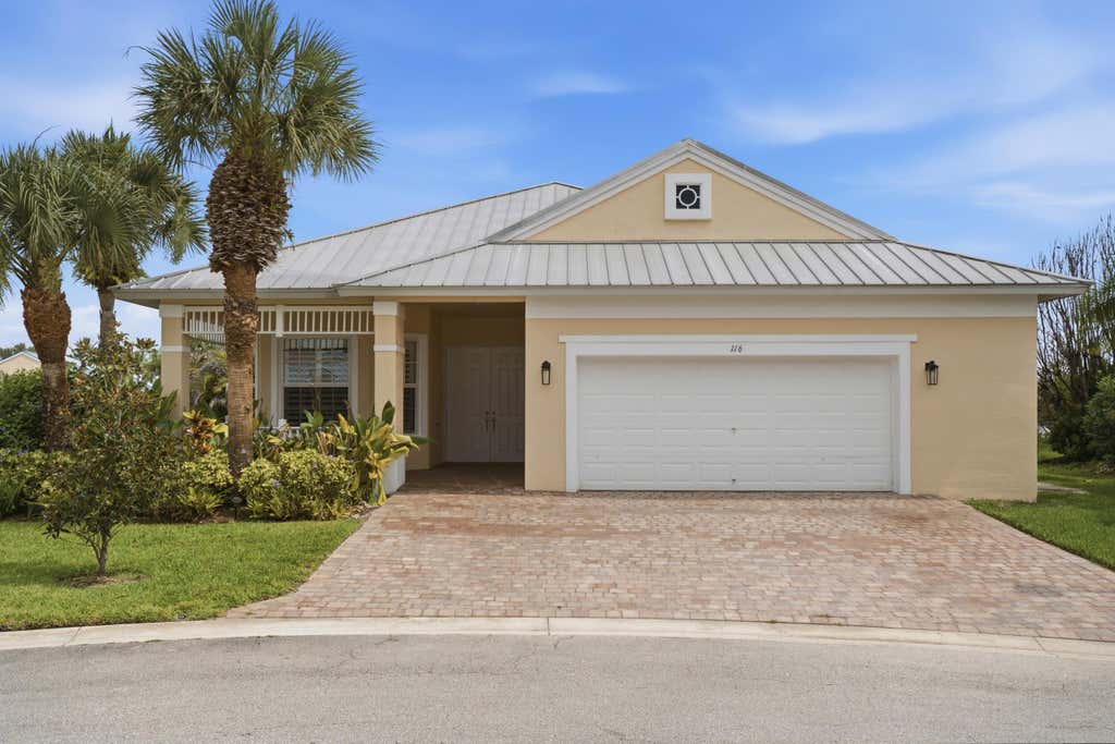 Photo of 116 NW Summerville Court, Port Saint Lucie, FL 34986 (MLS # B26058690)