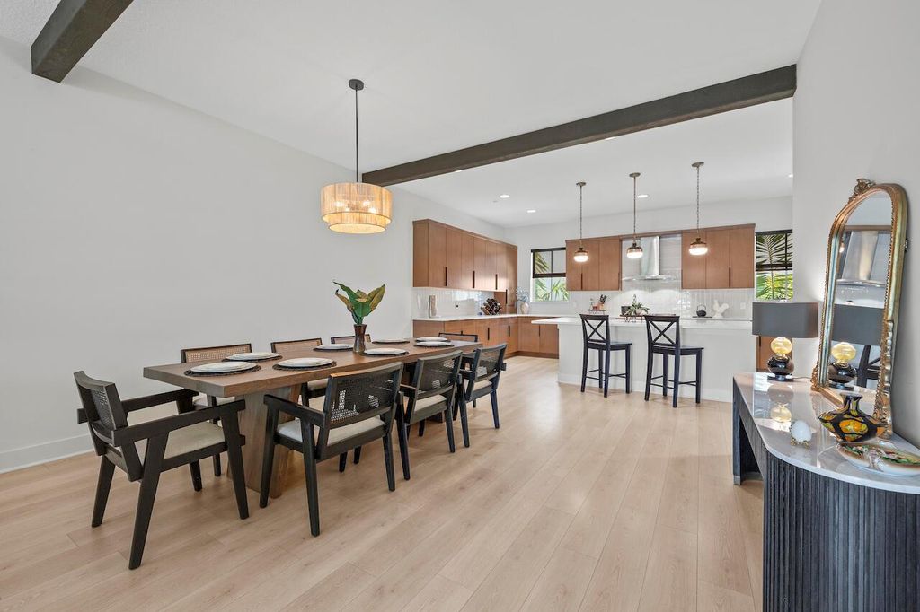 Photo of 12548 Gross Pointe Drive, Palm Beach Gardens, FL 33418 (MLS # R10986009)