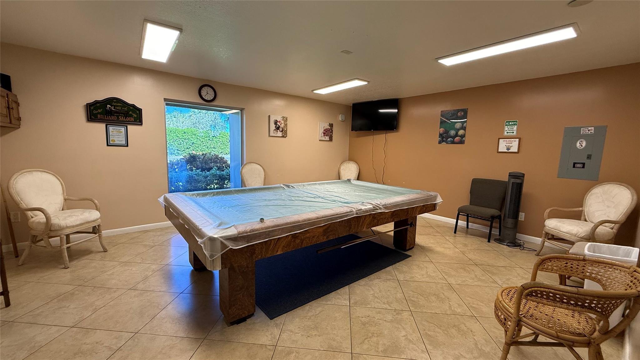 Abbey Village Villages Or - Residential Lease