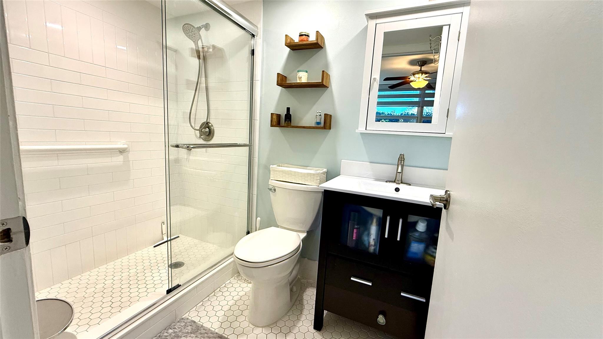 Abbey Village Villages Or - Residential Lease