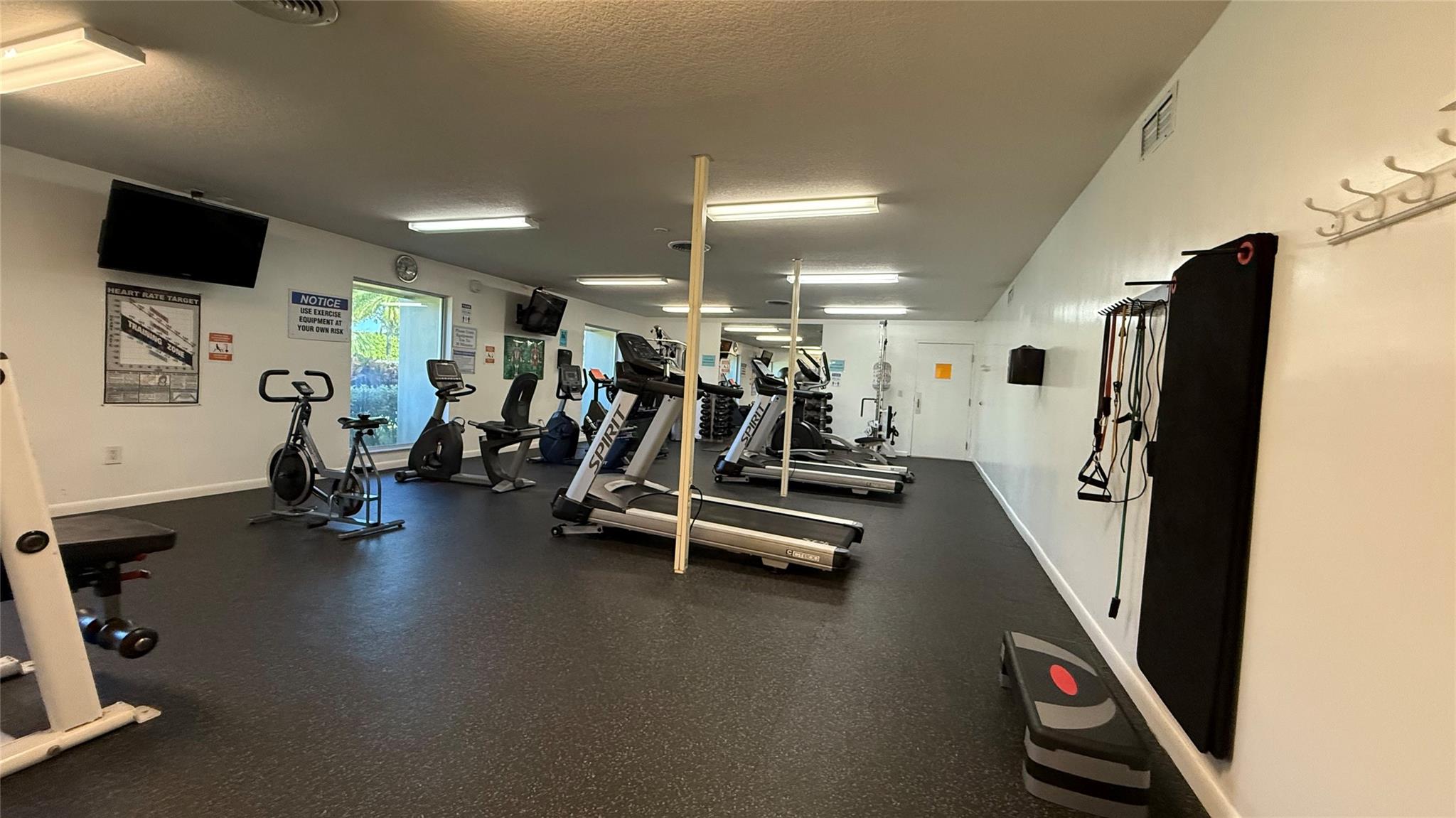 Abbey Village Villages Or - Residential Lease