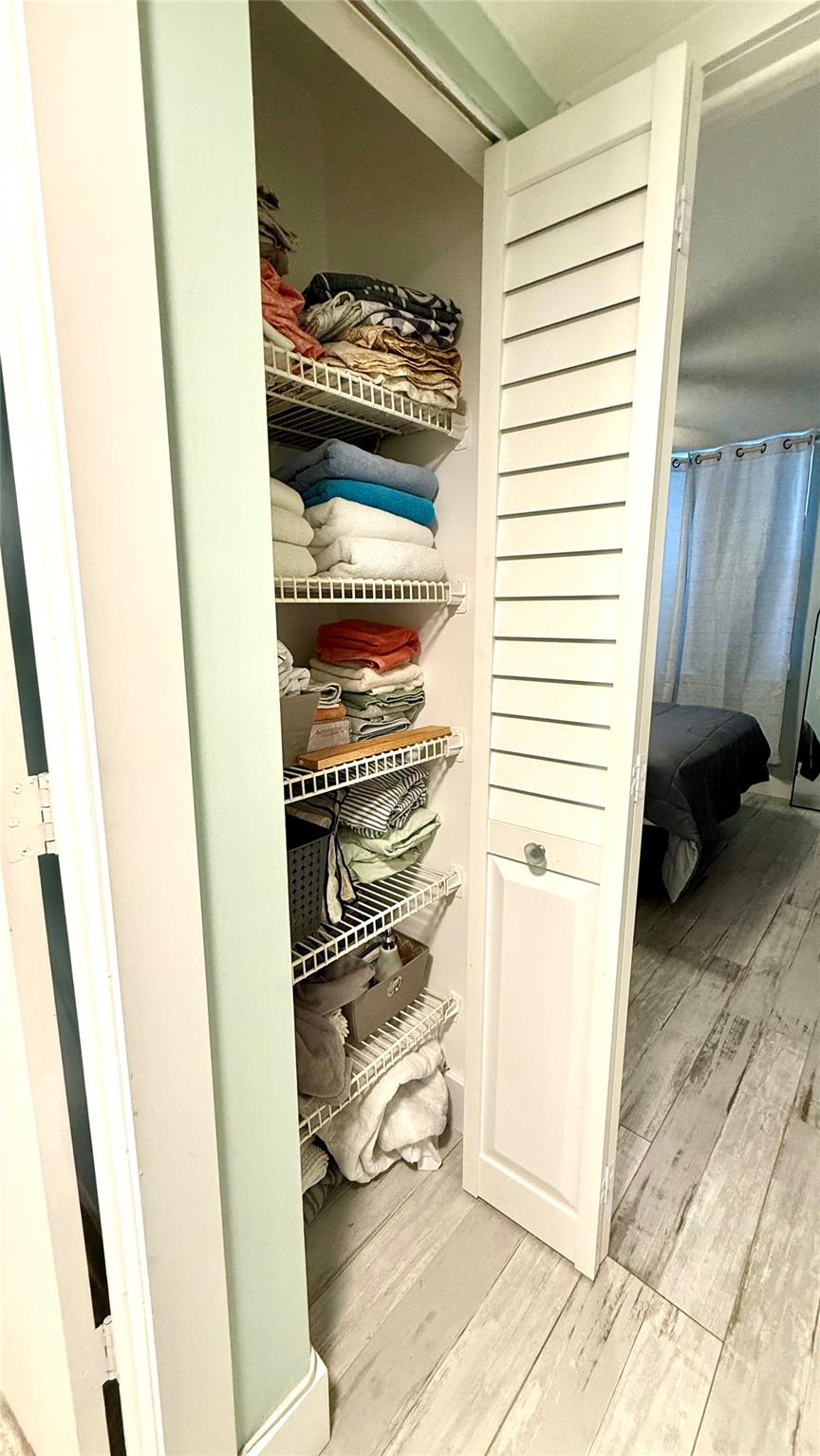 Abbey Village Villages Or - Residential Lease