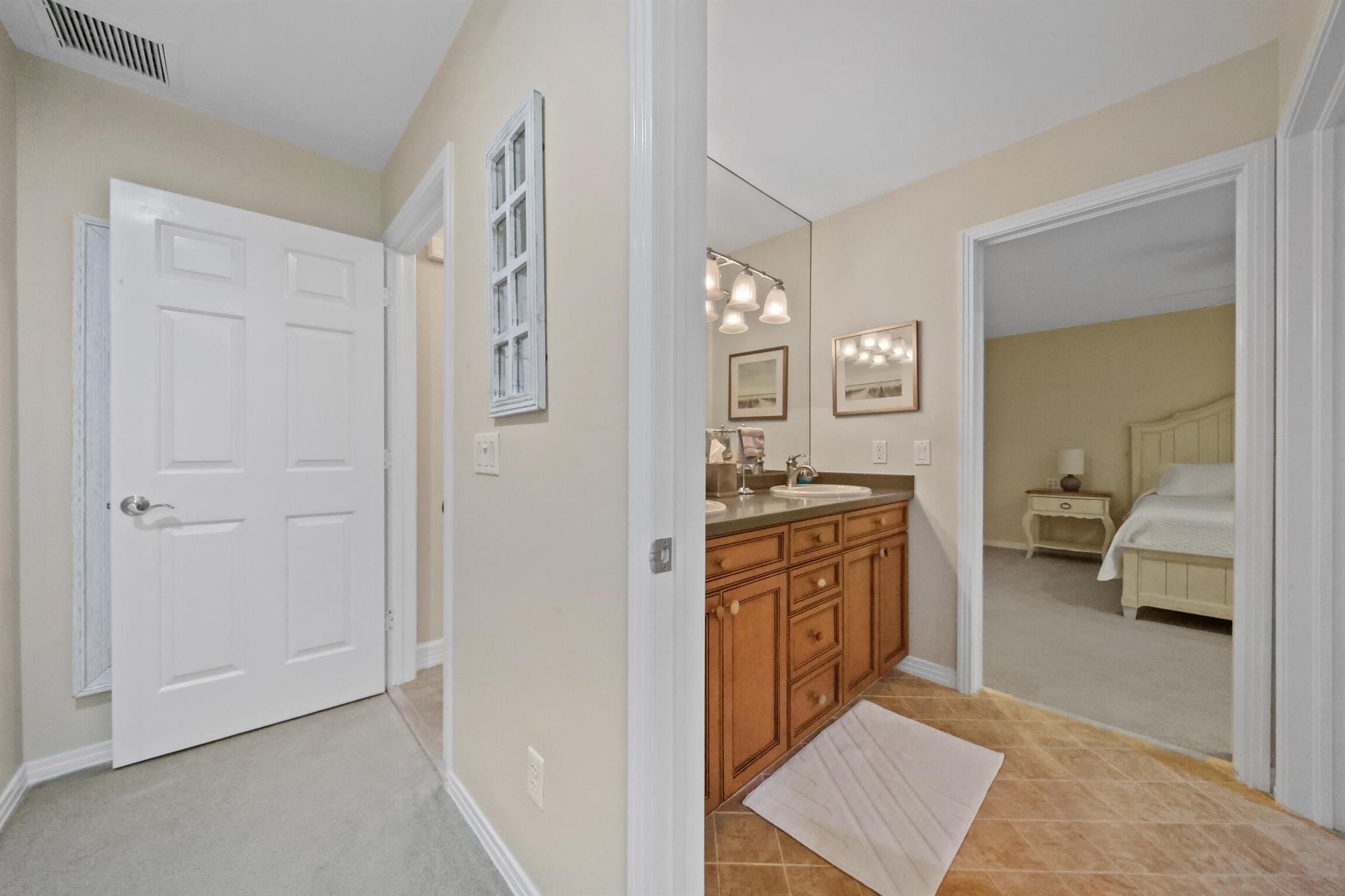 HIGH POINT ISLE - Residential