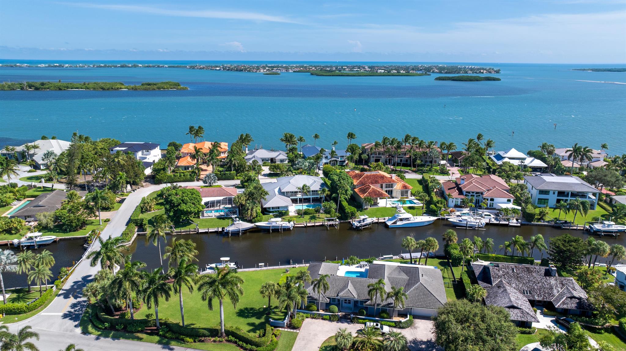 HIGH POINT ISLE - Residential