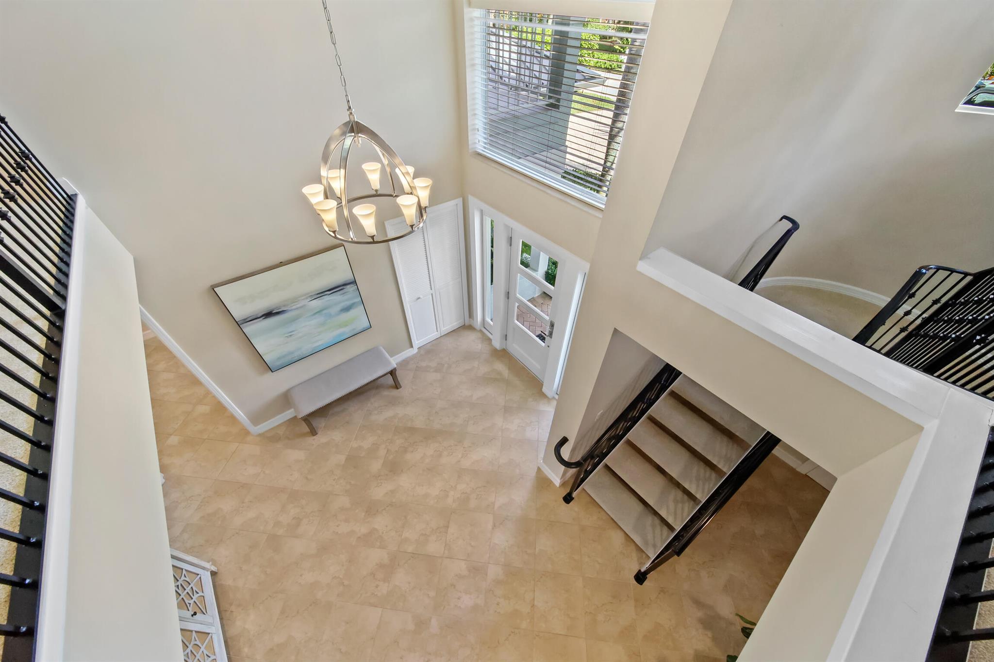 HIGH POINT ISLE - Residential