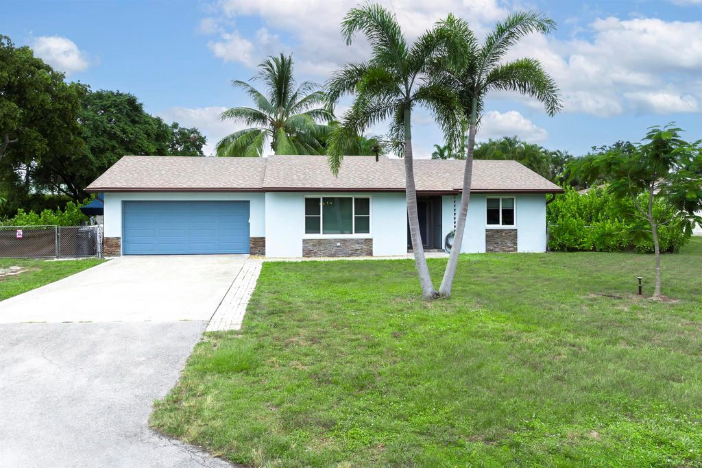 Photo of 11128 Monet Terrace, Palm Beach Gardens, FL 33410 (MLS # R11003976)