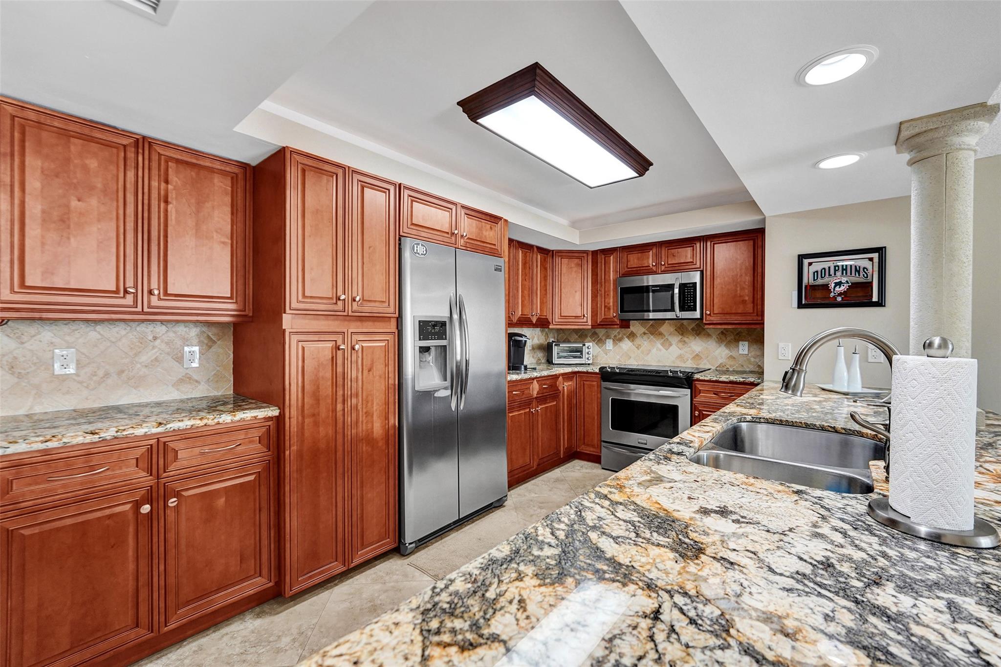 Opal Towers Condo - Residential Lease