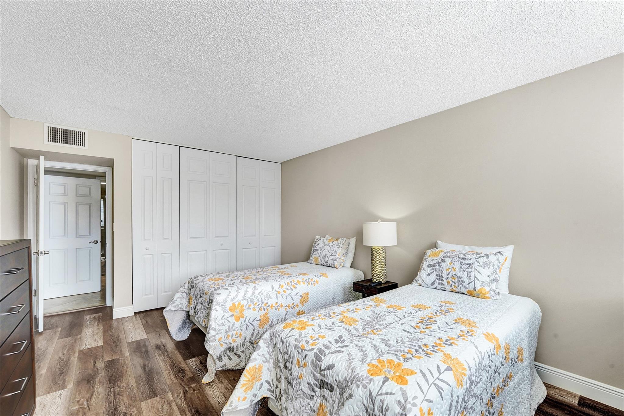 Opal Towers Condo - Residential Lease