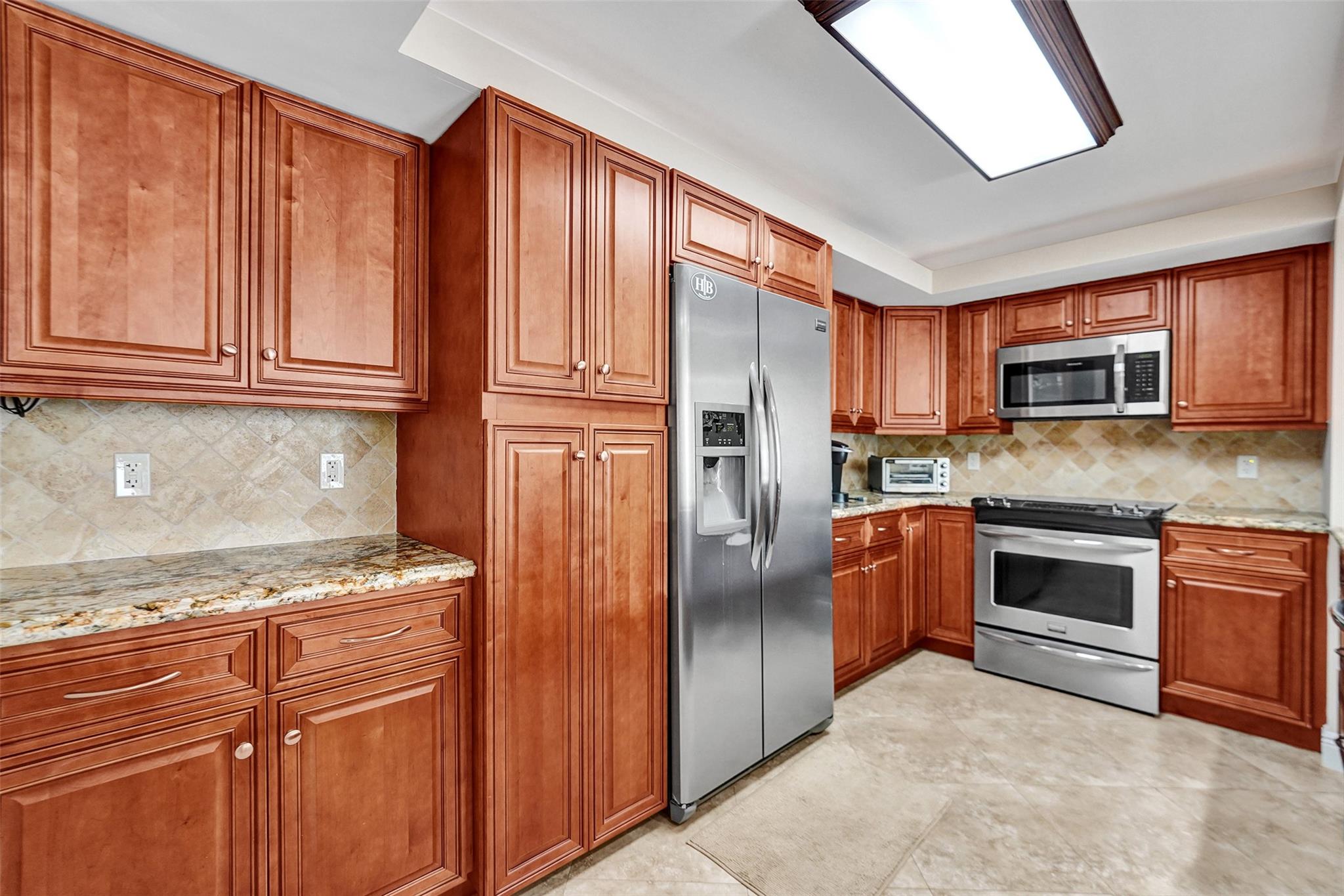 Opal Towers Condo - Residential Lease