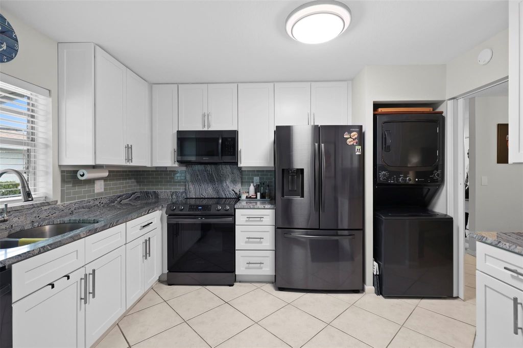 Photo of 943 Savannas Point Drive #D, Fort Pierce, FL 34982 (MLS # F10546319)