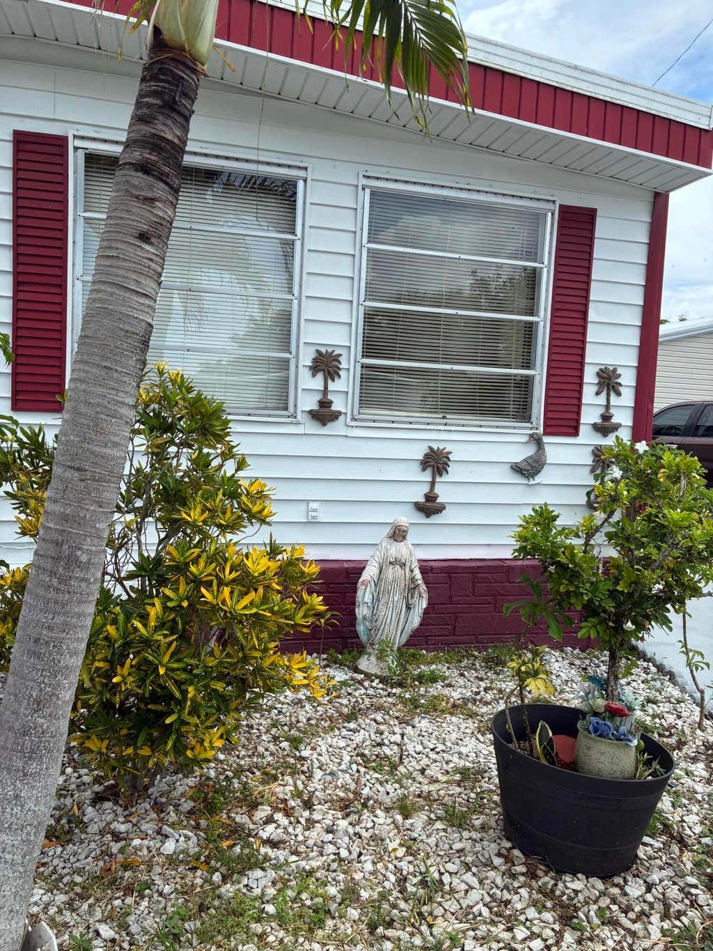 Photo of 8708 SW 16th Street, Davie, FL 33324 (MLS # B26057593)