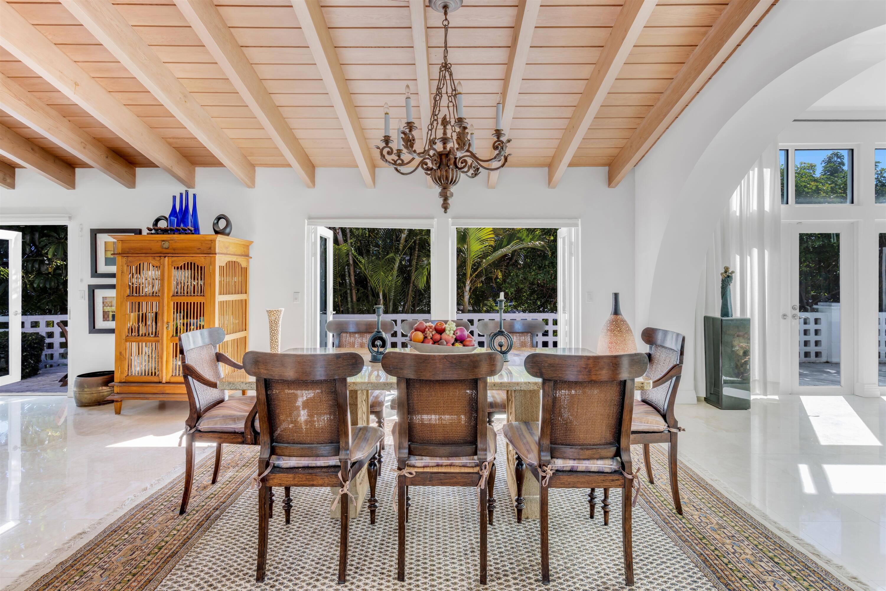 Sun N' Surf - Residential