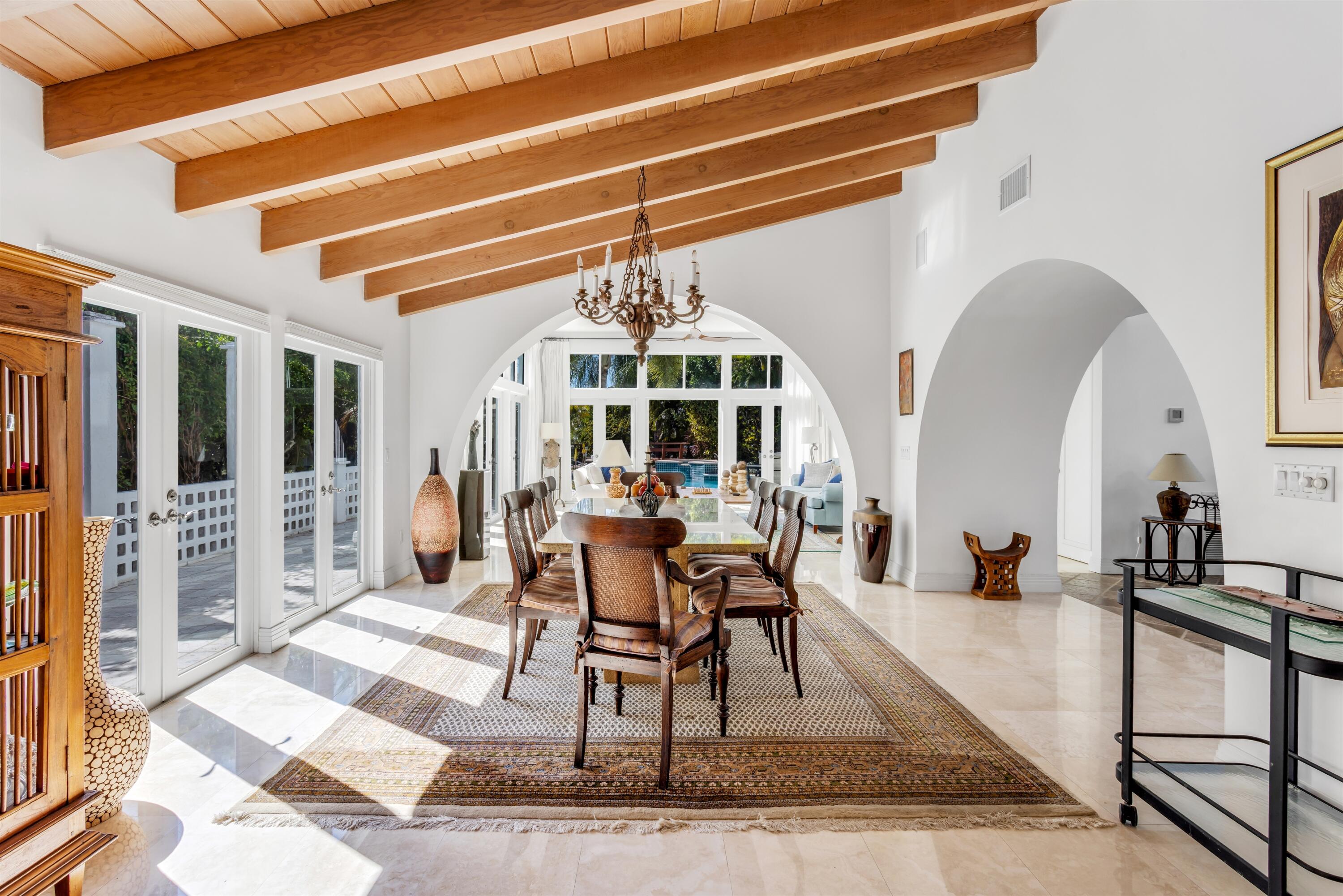 Sun N' Surf - Residential