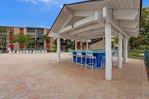 Tiny photo for 2200 S Cypress Bend Drive #707, Pompano Beach, FL 33069 (MLS # B26052558)