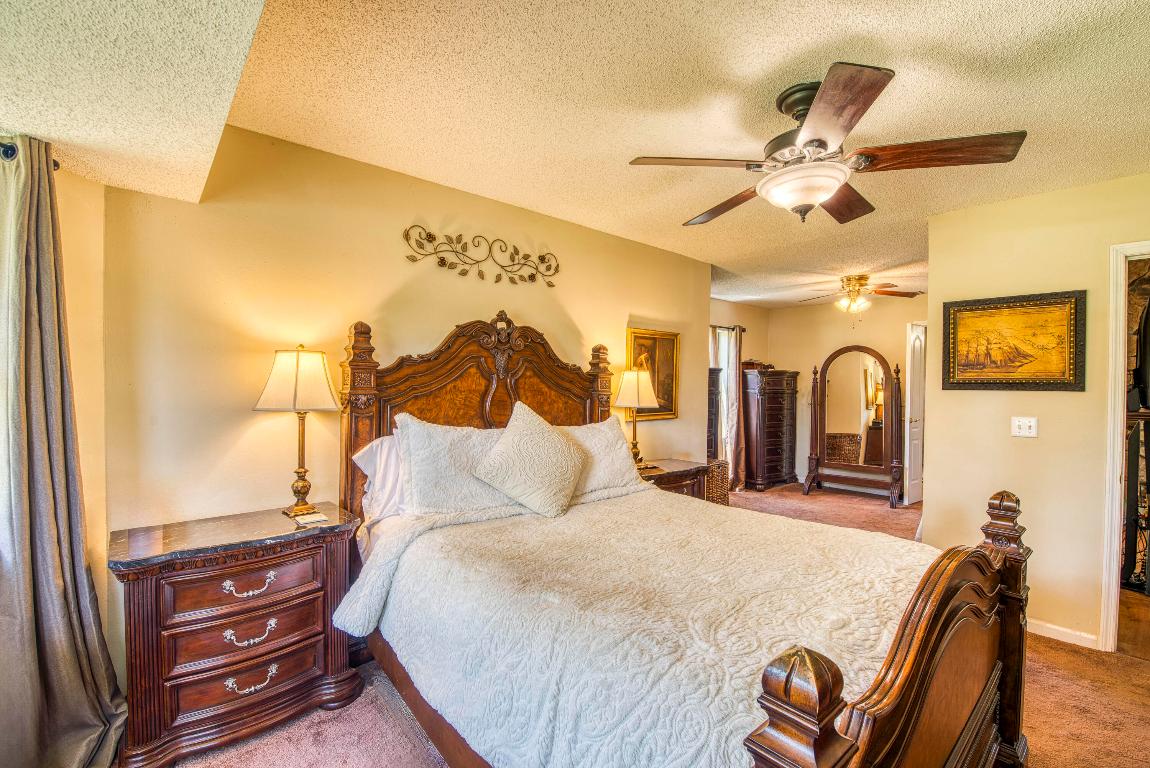 The Acreage - Residential