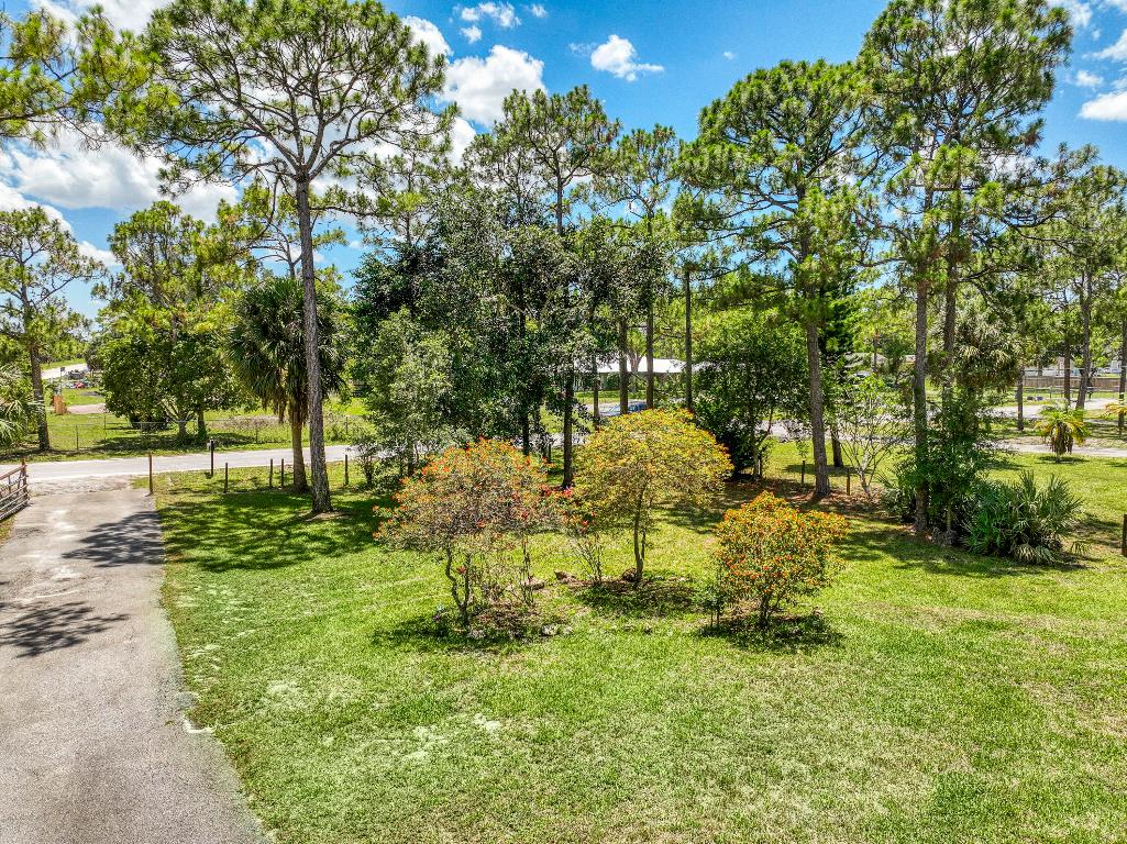 The Acreage - Residential