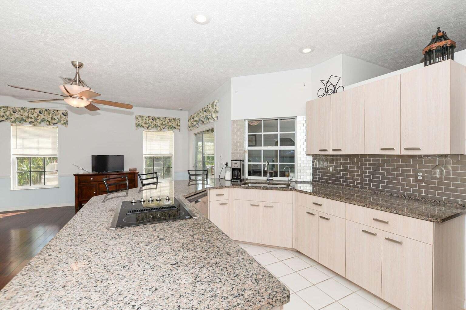 Oleander Pines - Residential