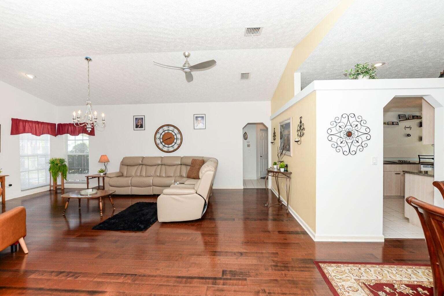 Oleander Pines - Residential