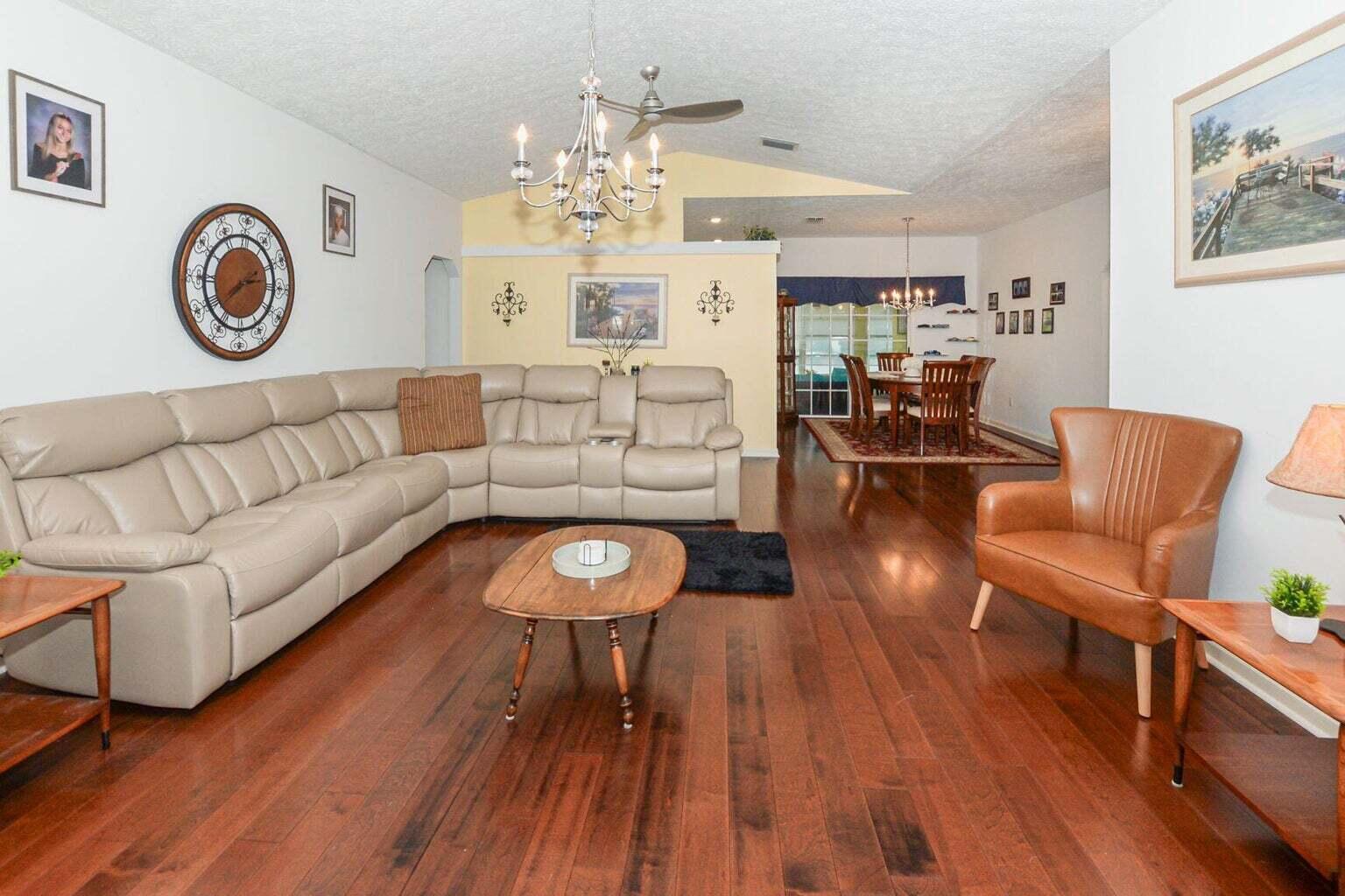 Oleander Pines - Residential