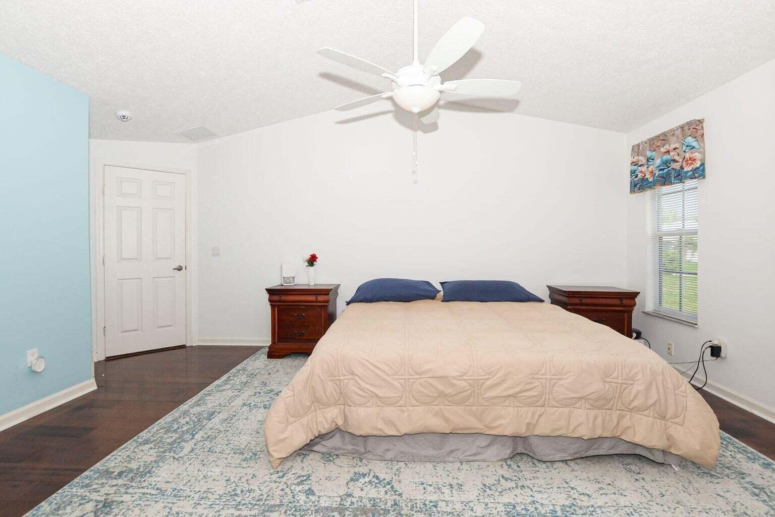 Oleander Pines - Residential