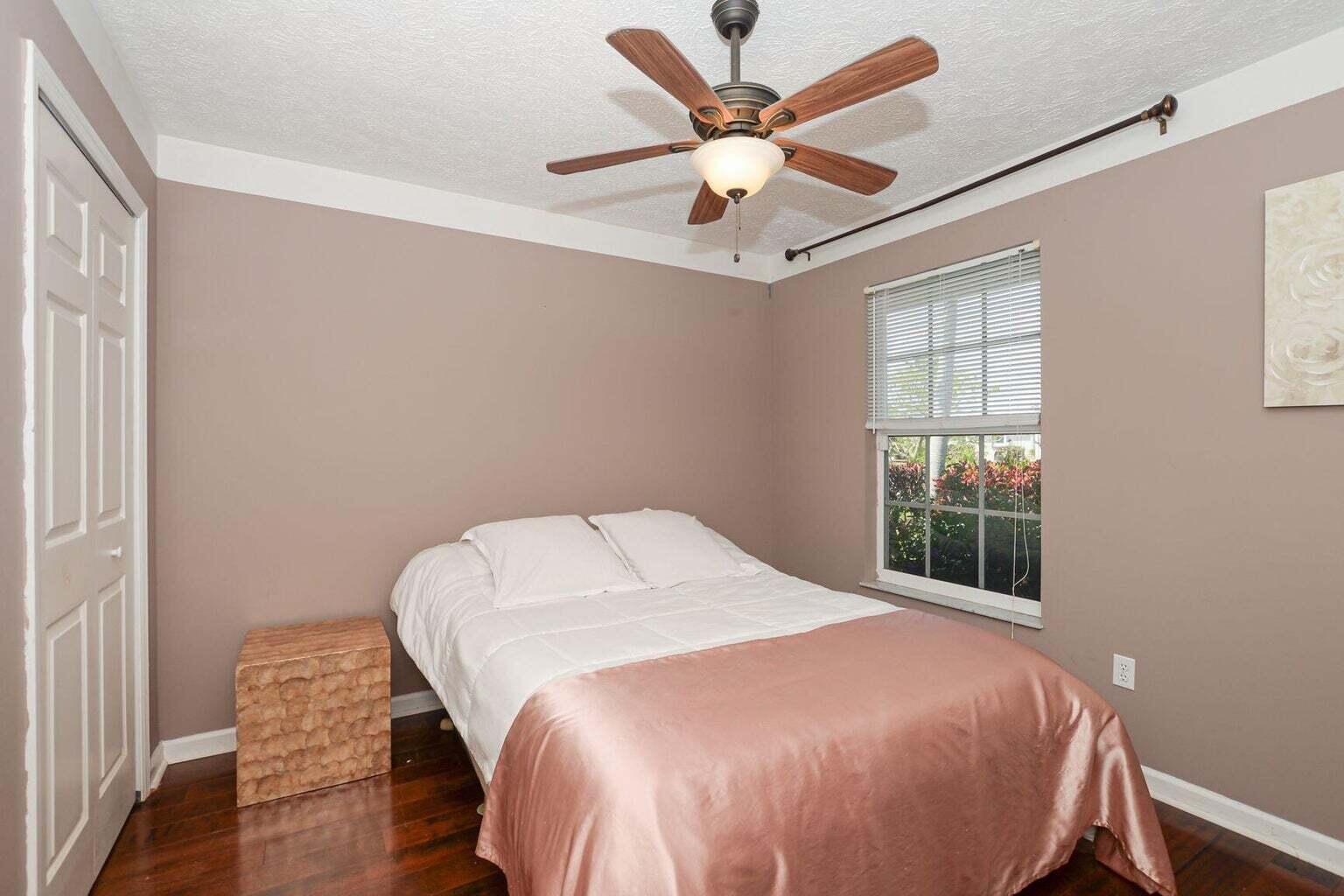 Oleander Pines - Residential