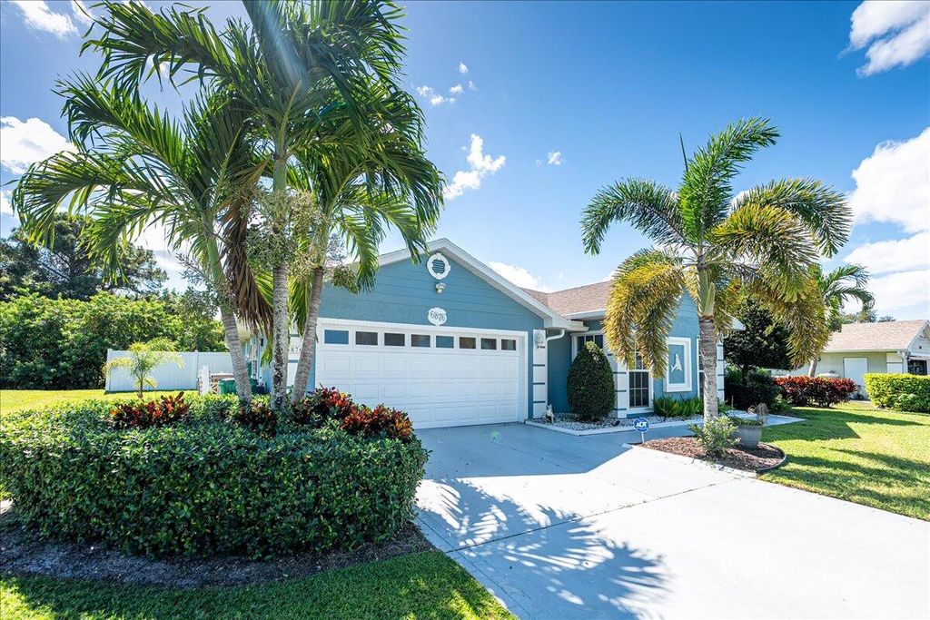 Photo of 6876 Bronte Circle, Port Saint Lucie, FL 34952 (MLS # R11133506)