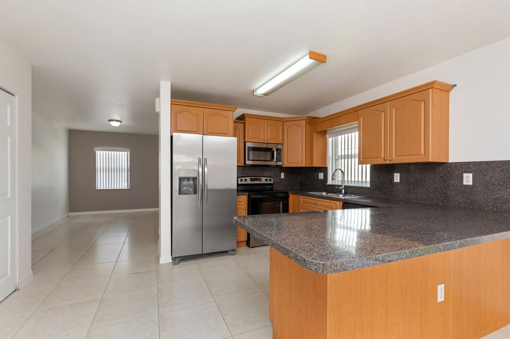 Photo of 22 SW 6th Street #1, Hallandale Beach, FL 33009 (MLS # B26017097)