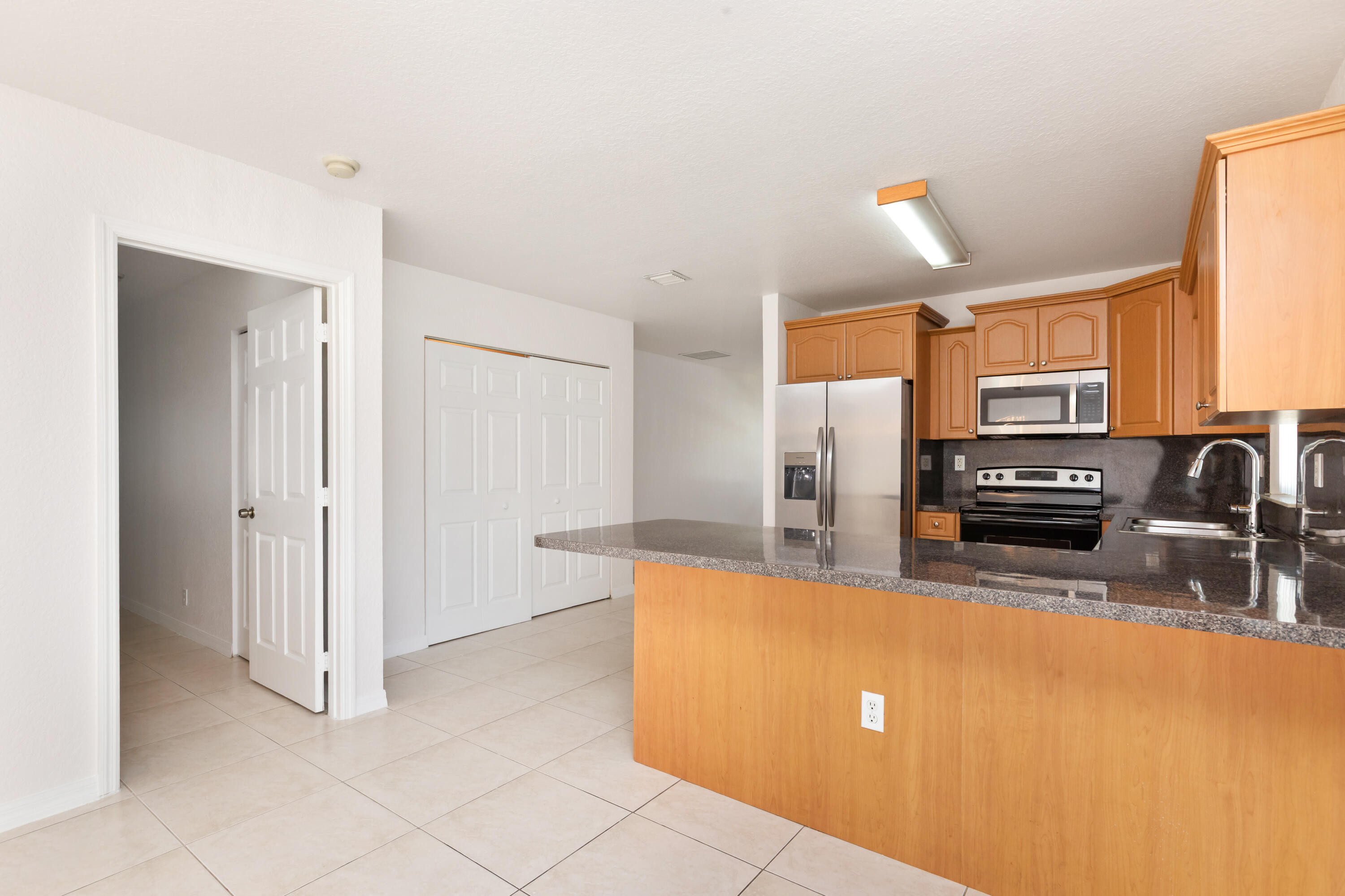 HALLANDALE BY THE SEA - Residential Lease
