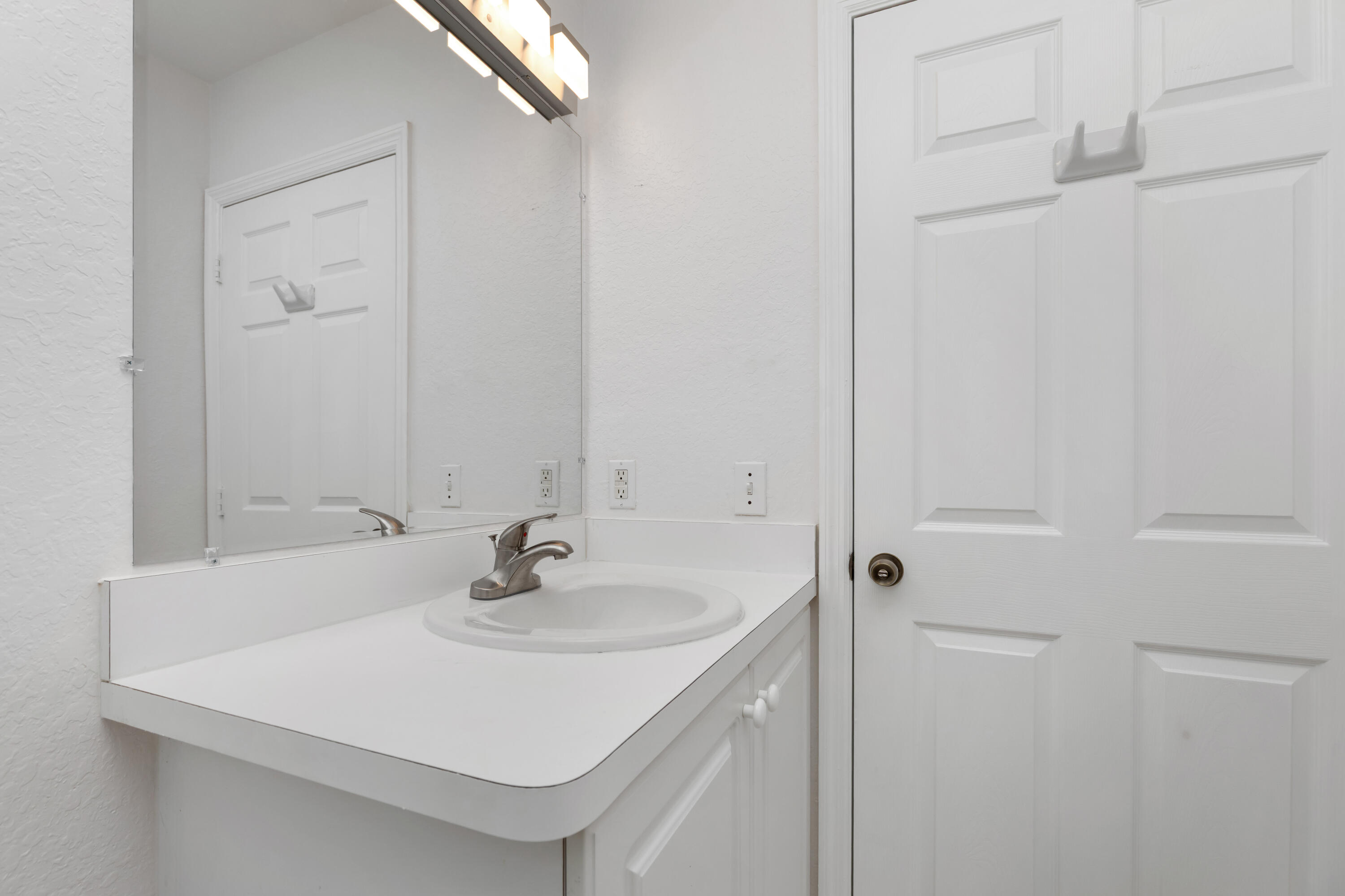HALLANDALE BY THE SEA - Residential Lease