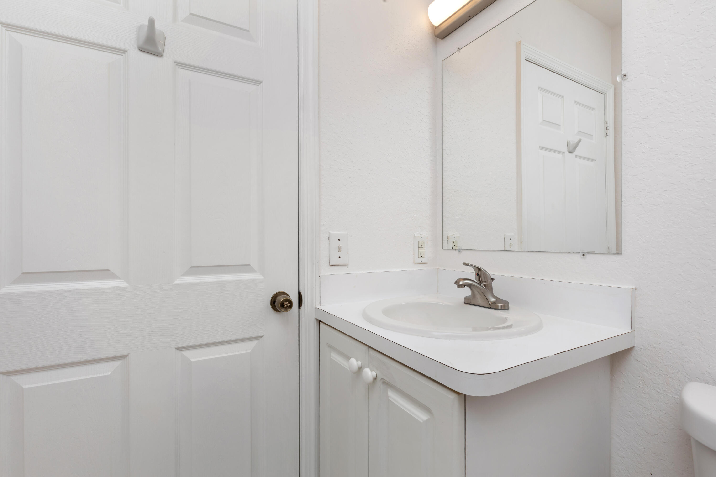 HALLANDALE BY THE SEA - Residential Lease