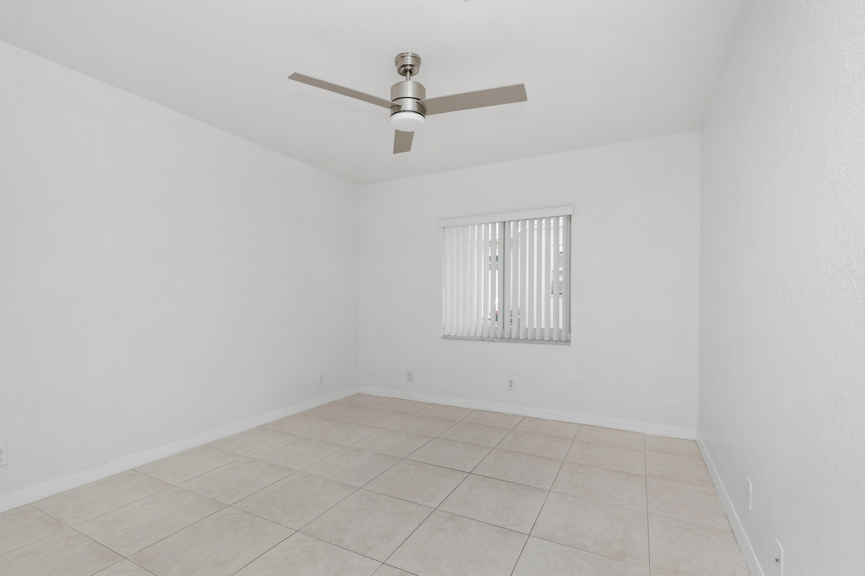 HALLANDALE BY THE SEA - Residential Lease