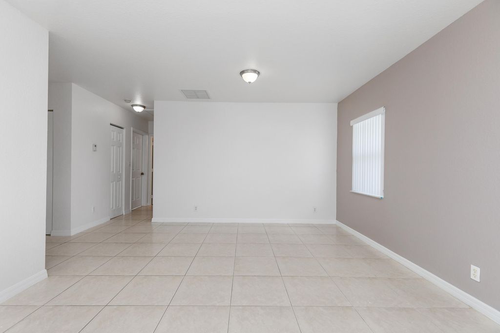Photo of 22 SW 6th Street #1, Hallandale Beach, FL 33009 (MLS # B26017097)