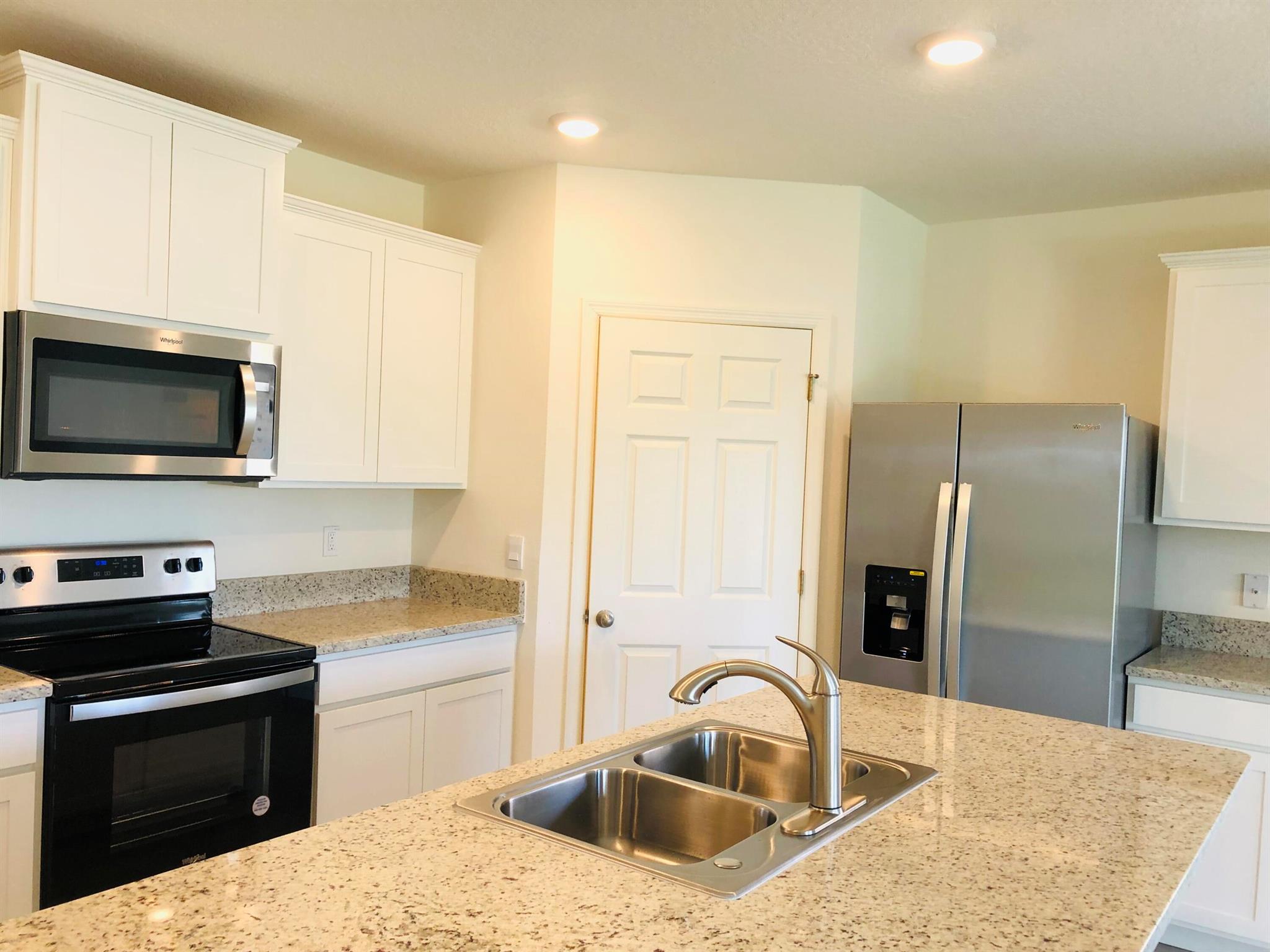 CYPRESS BAY PRESERVE - PH - Residential Lease