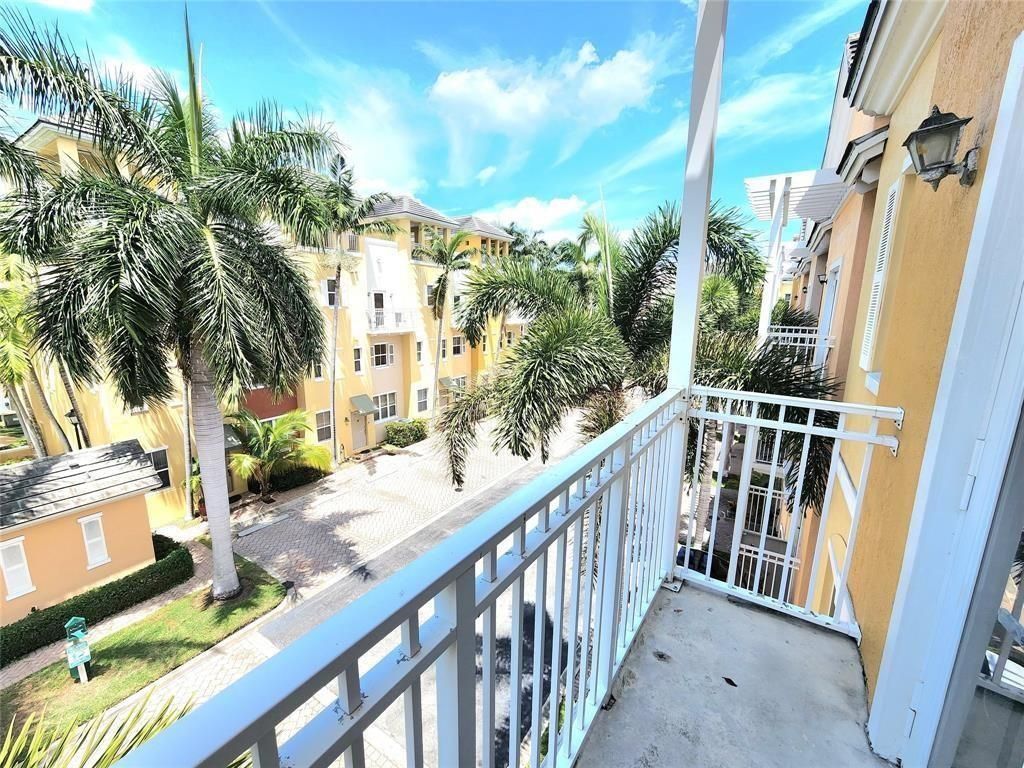 Photo of 2317 Vintage Drive, Lighthouse Point, FL 33064 (MLS # F10532725)